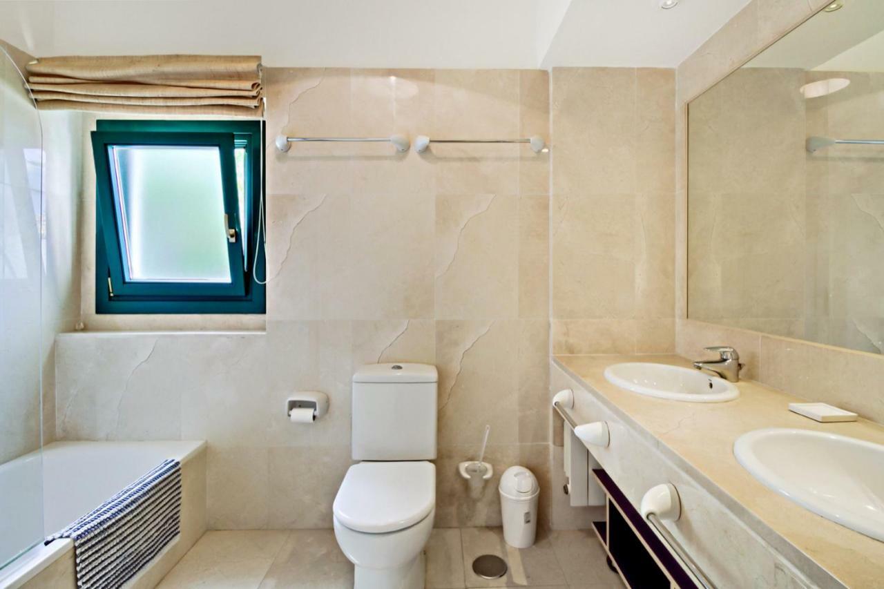 Vila Adosado En Ribera Del Emperador Sotogrande Exteriér fotografie